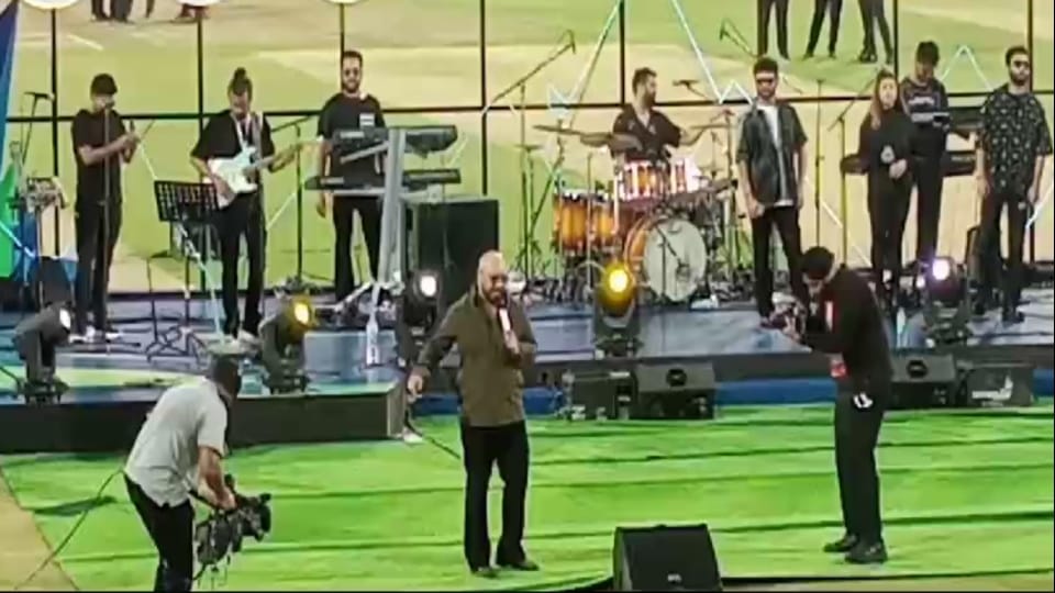 Uttarakhand Premier League starts in Dehradun B Praak performance in opening ceremony