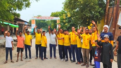 Cycle Yatra reaches Prayagraj with message of environment and health awareness, warm welcome