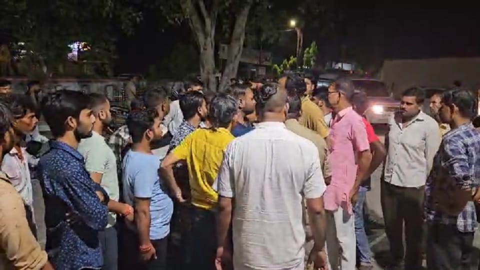 Jhansi: After immersion, two communities clashed