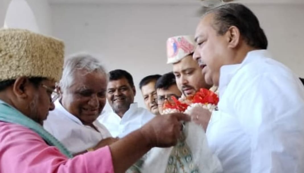 Bihar News: Tejashwi Yadav met RJD workers in Darbhanga's web; Targeted NDA government