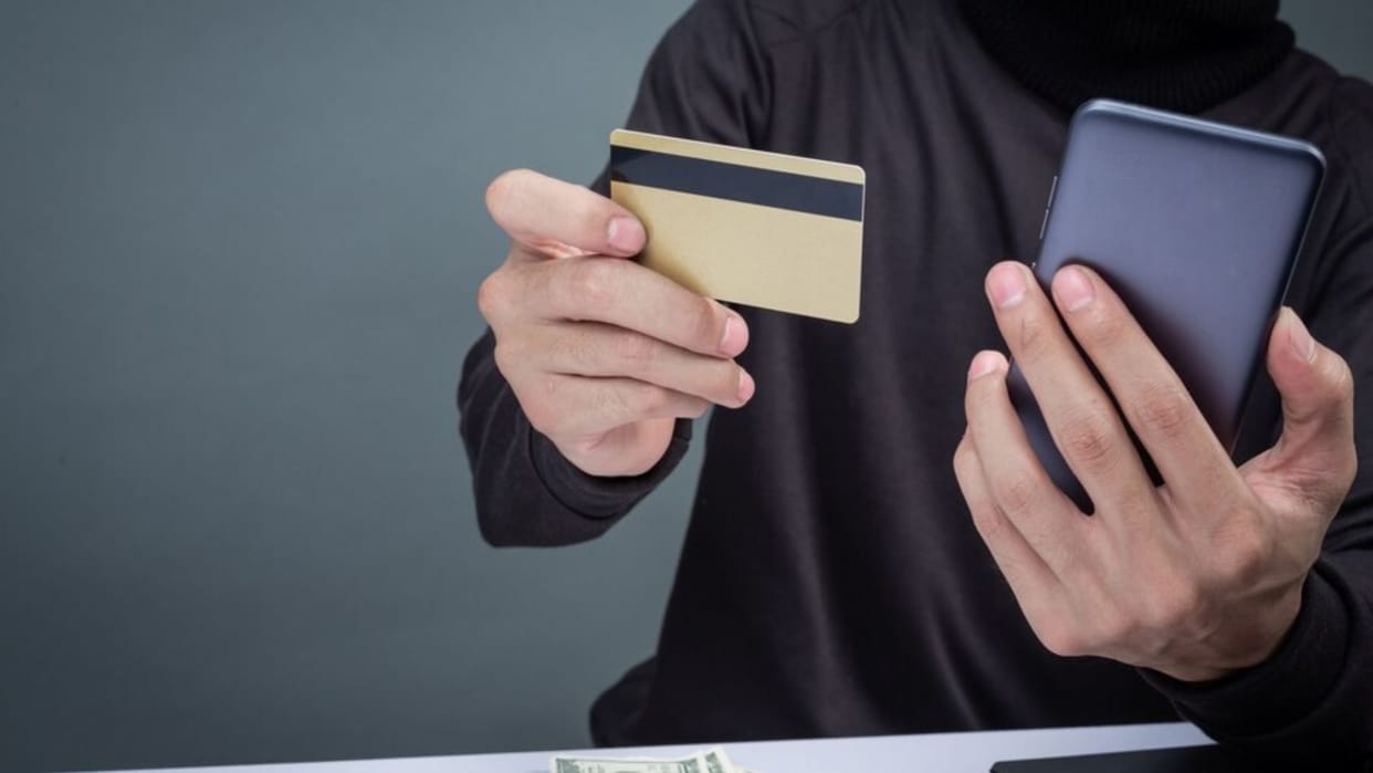 Impact of digital connectivity: More spending through cards in 10 states including UP News In Hindi