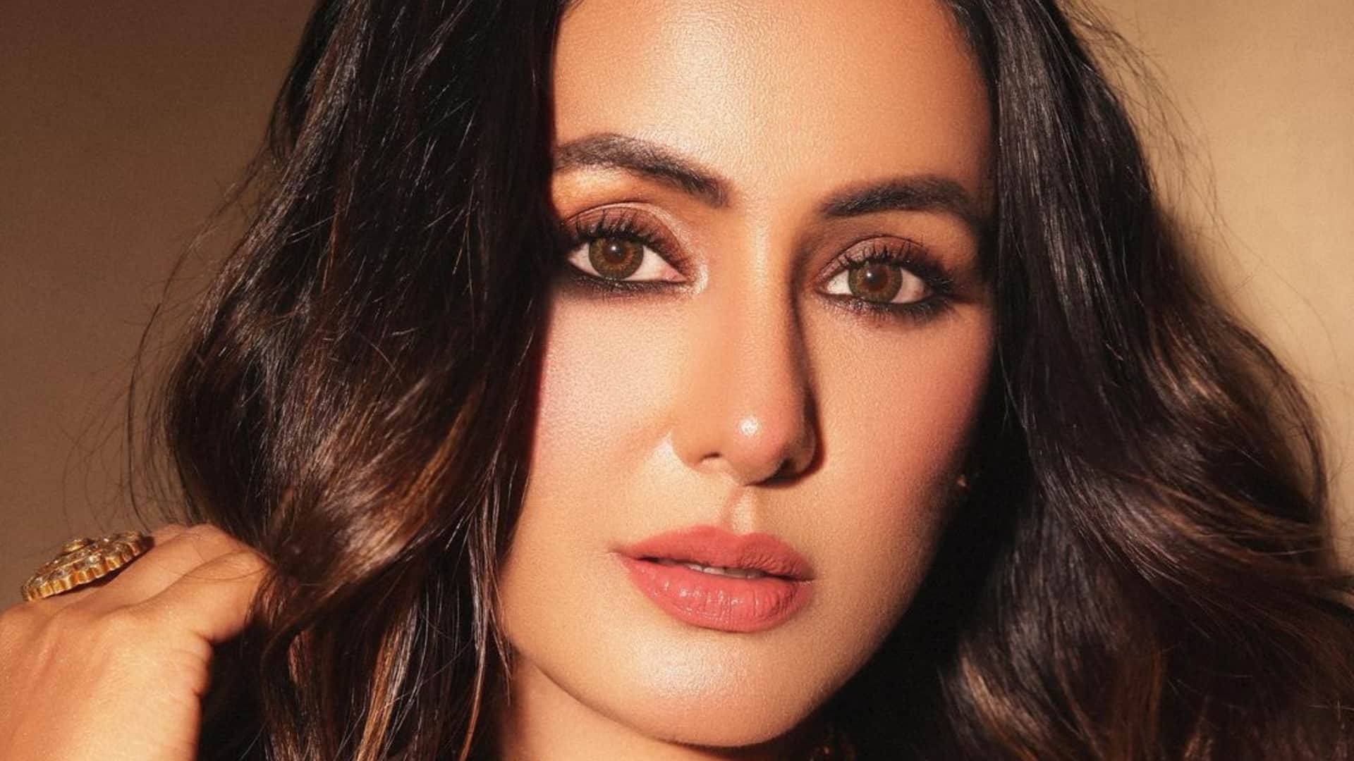 Mahima Chaudhry advised Hina Khan to Get cancer treatment in india instead of america know the reason