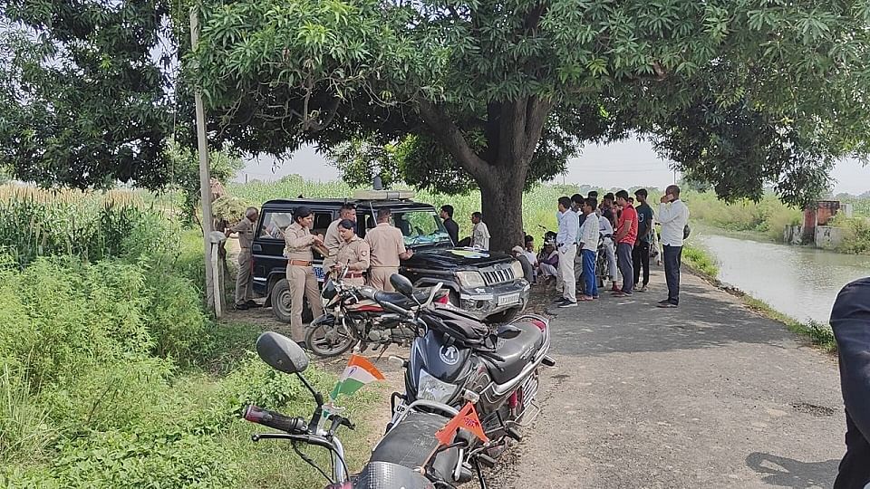 Farmer murdered in Etah dead body found in this condition in field family members shivered