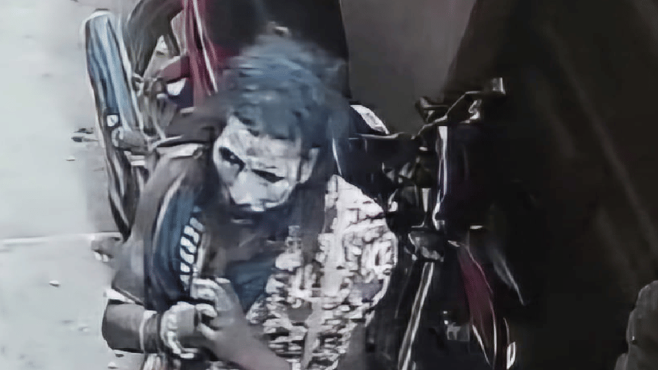 Teenagers killed a sadhu