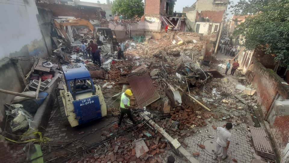 Meerut Building Collapse: Story of the accident in words of eyewitnesses