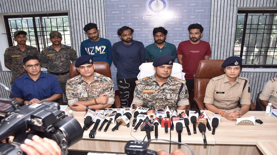 Natwarlal will not be able to leave Dubai Bastar Police issued LOC in Jagdalpur