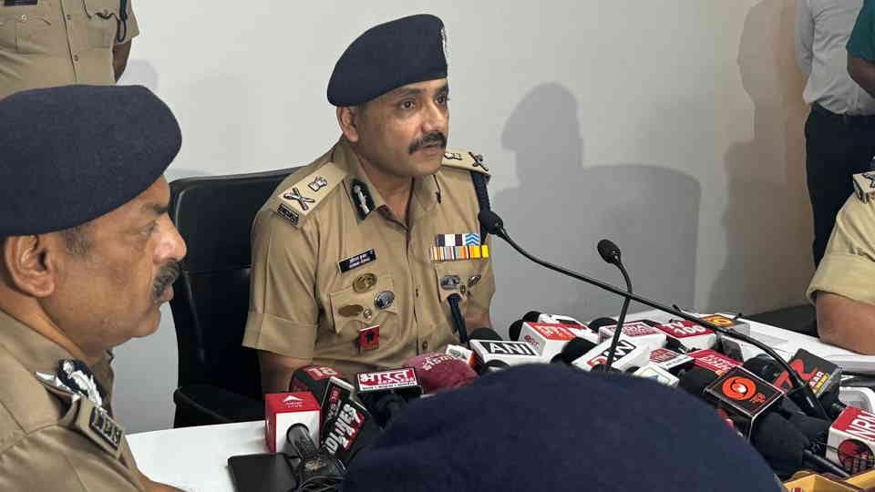 Uttarakhand News Haridwar Robbery Case Revealed DGP Abhinav Kumar Press conference