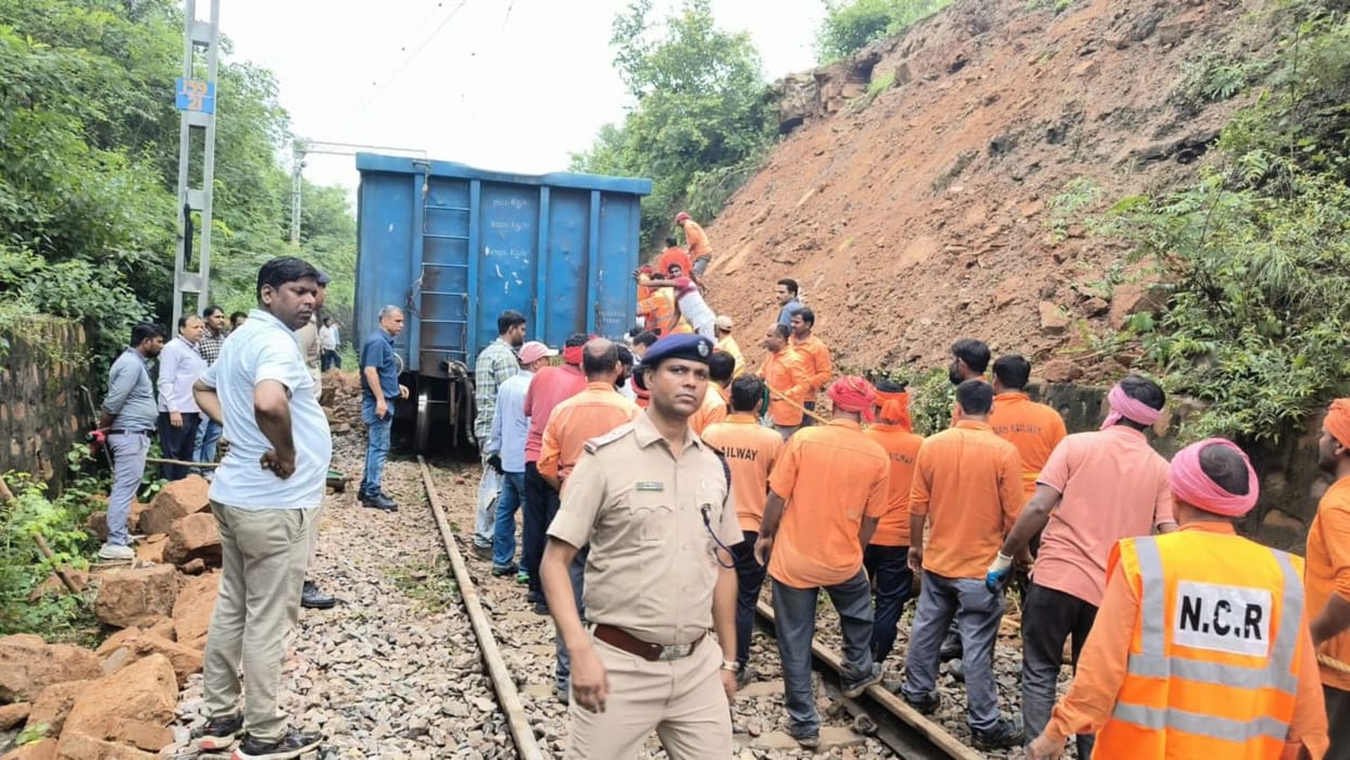 Rail track blocked due to landslide in Sonbhadra train traffic stopped