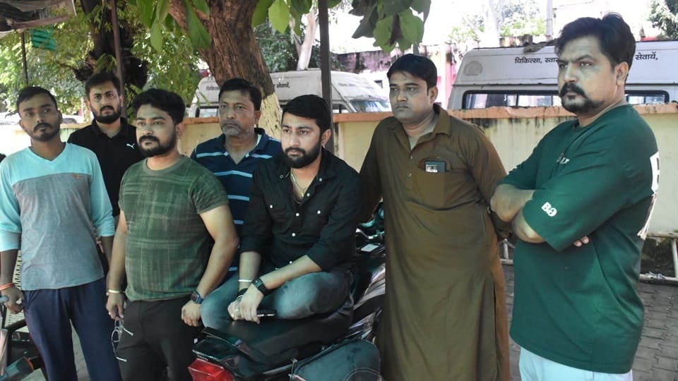 Moradabad: Sister kept waiting for cake on her birthday, got news of brother's death