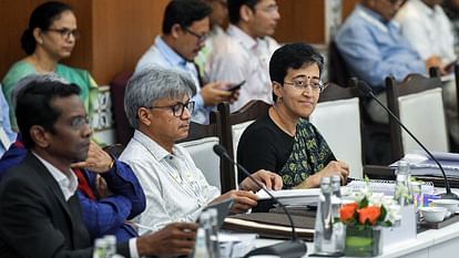 Delhi New Chief Minister Atishi Know Who is Atishi Marlena Political Carrer News in Hindi