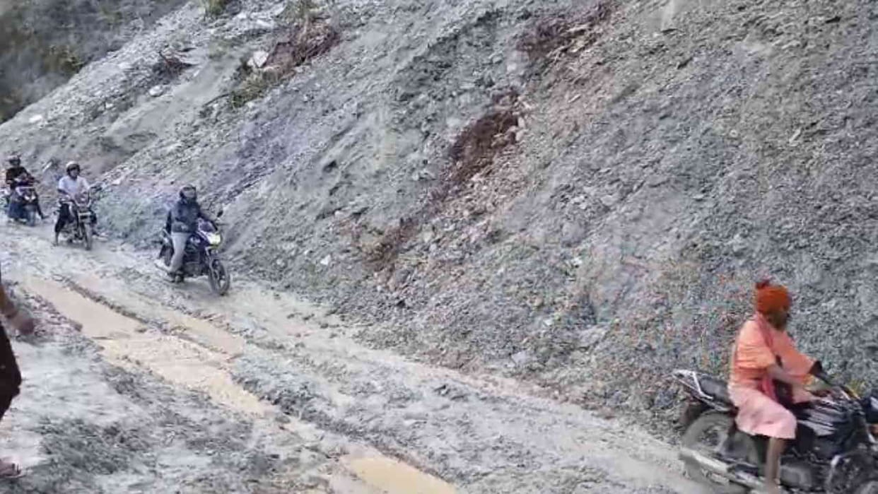 Chardham Yatra 2024: Second phase of journey has gained momentum highway improvement work is slow Badrinath