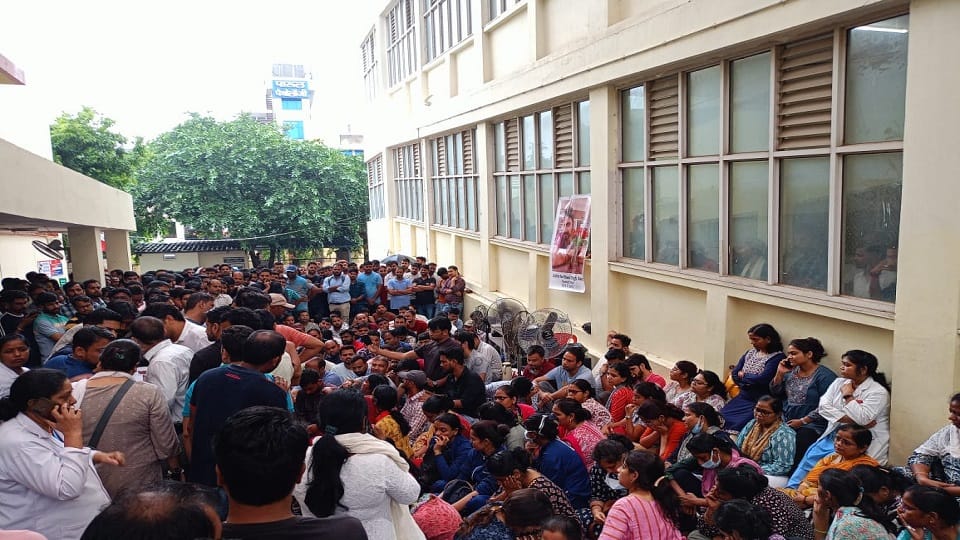 Action will be taken against the protest in BHU