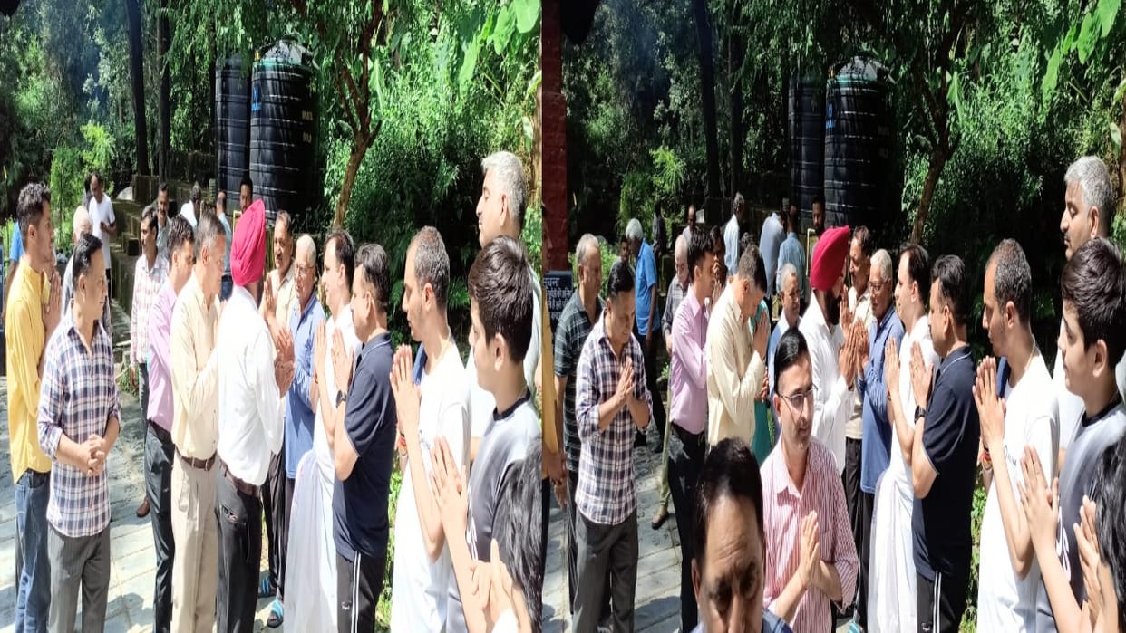 Dr. Pratyush Guleri merged into the five elements, last rites performed in Dharamshala