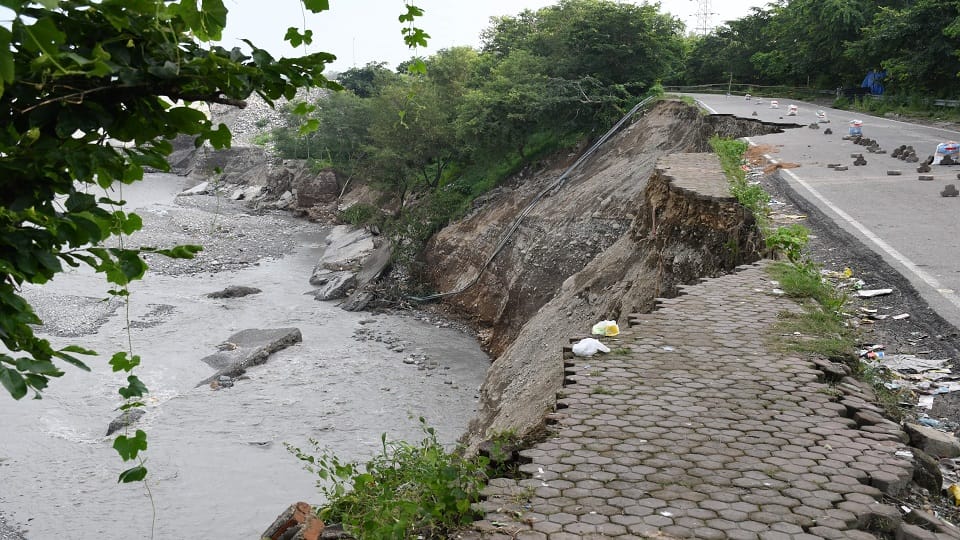 the department remained careless for three years After temporary construction in Gaula bridge haldwani