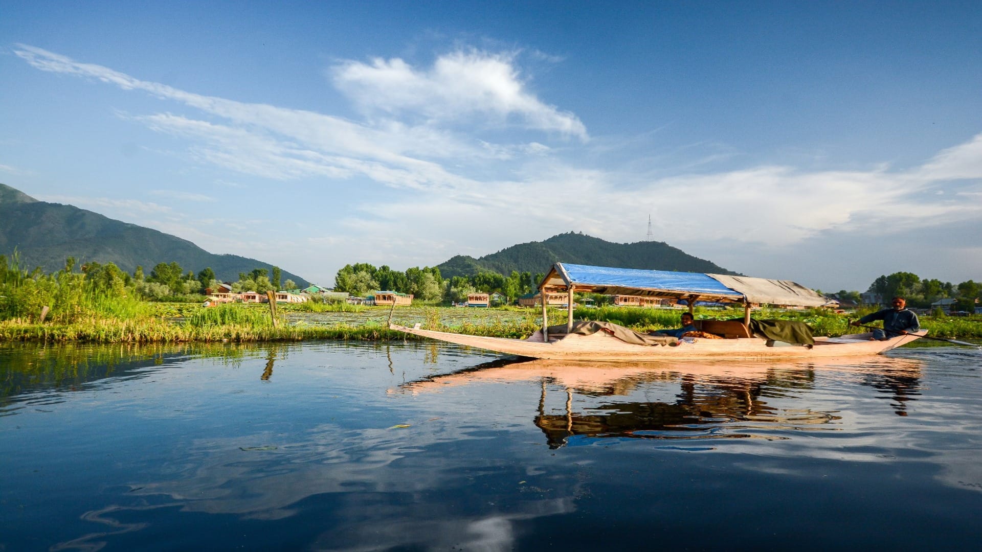 IRCTC mystical kashmir winter special tour package from hyderabad check fare price here