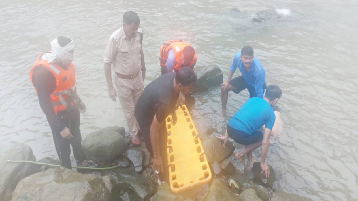 MP News medical student Body drowned Panna Brihaspati Kund was found four people have died in accidents so far