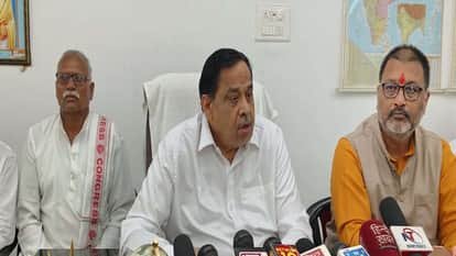 UP: Major blow to Congress ahead of assembly elections, former minister Naseemuddin Siddiqui leaves party