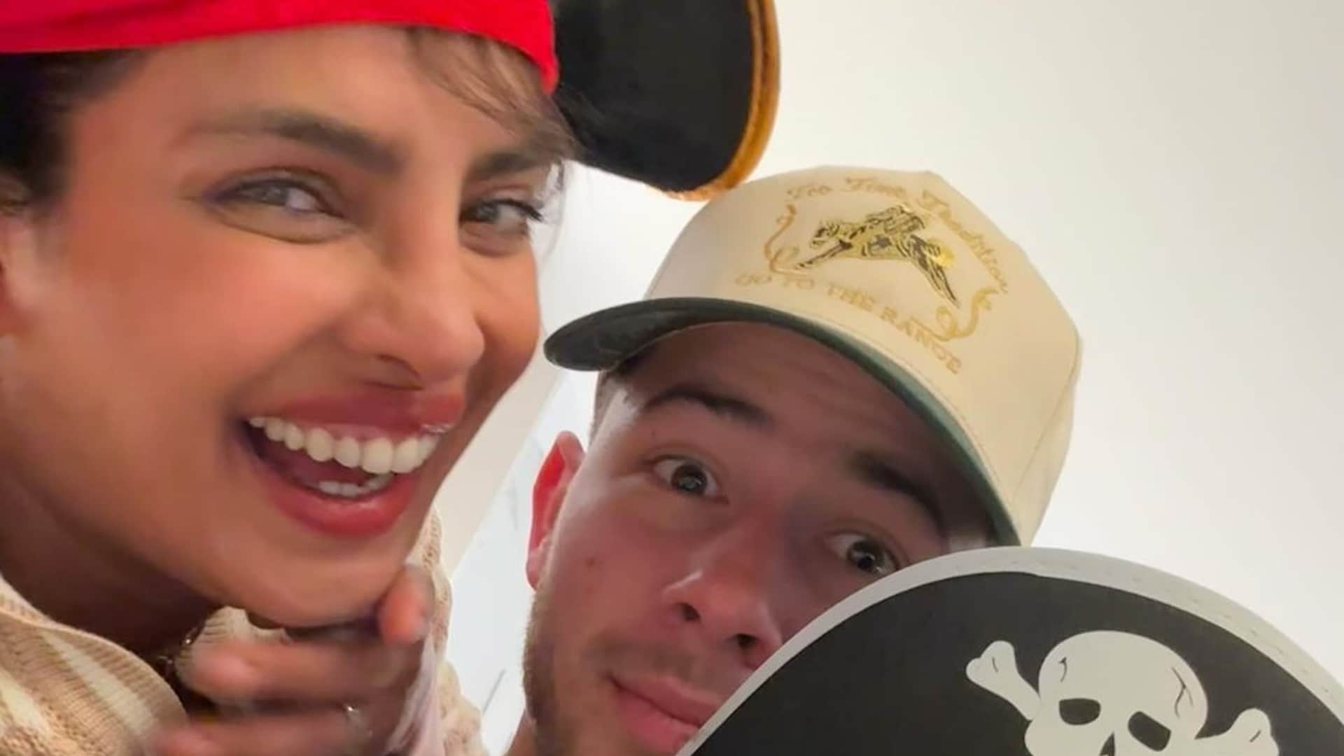 Priyanka Chopra Give Kiss To Nick Jonas During Concert Plays With Malti Marie Viral Video on Social media