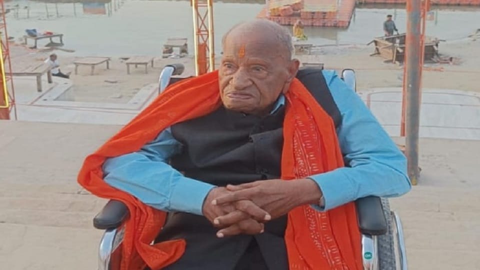 Chief Election Commissioner Rajiv Kumar father dies in Delhi, last rites performed at Brajghat