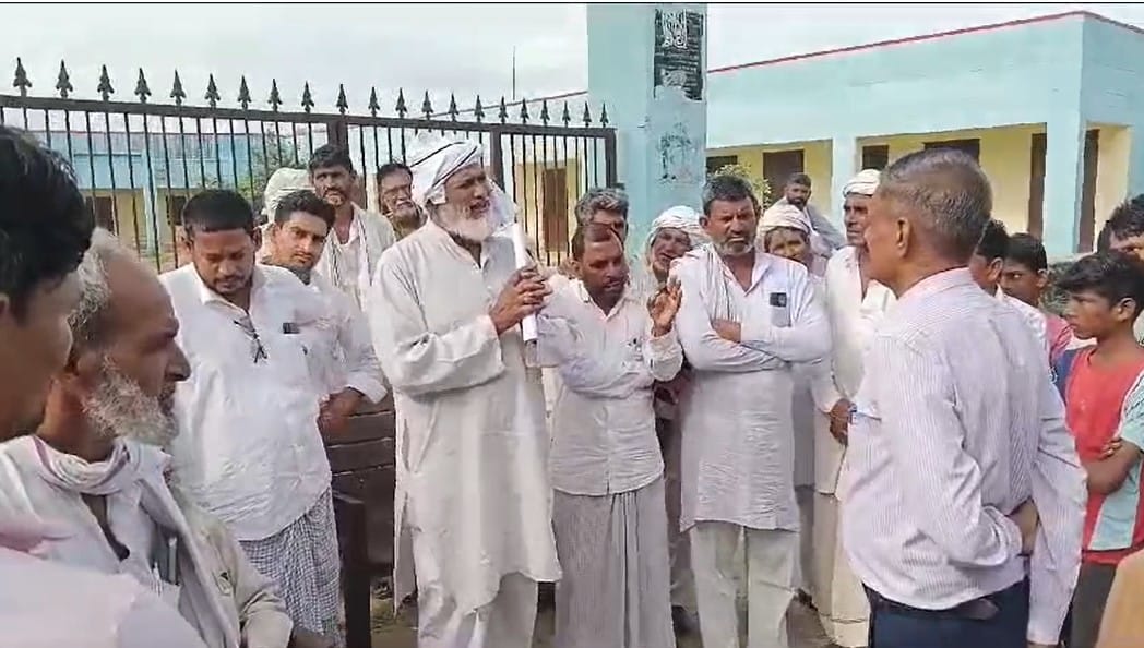 a school was locked due to a quarrel In Alwar