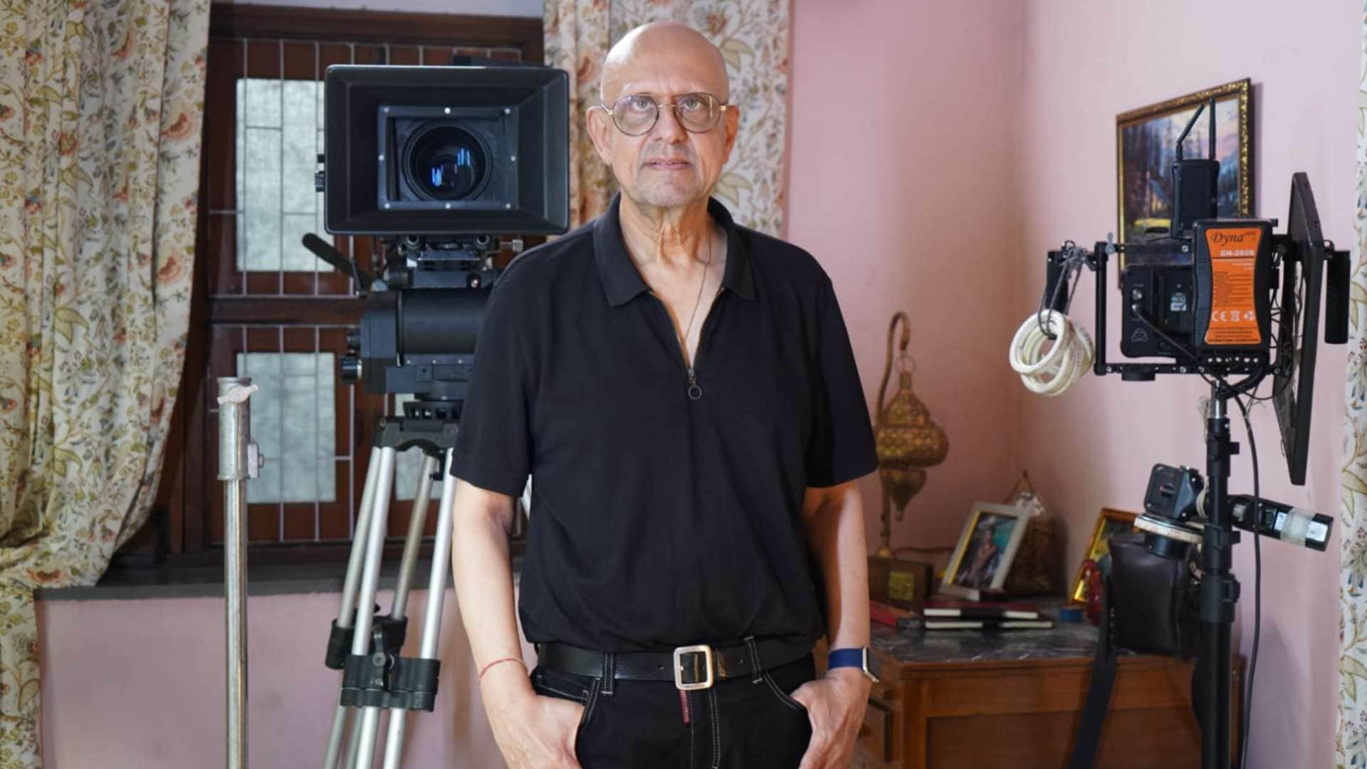 Rajiv Rai DIRECTOR TRIDEV GUPT AND MOHRA IS BACK COMPLETES SHOOTING OF HIS NEW FILM ZORA