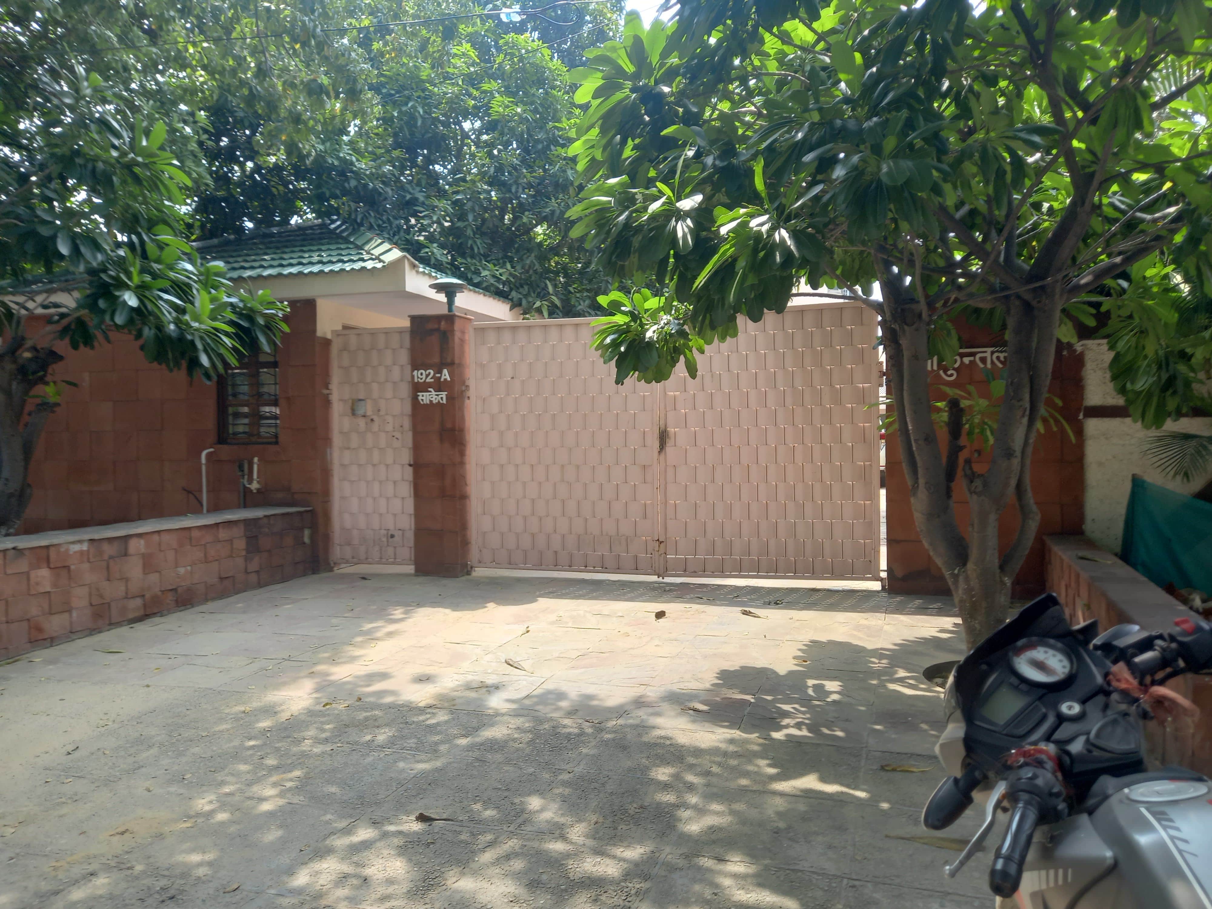 Big scam: forty percent of land sold in Noida for Rs 236 crore, 10 cases filed in three years