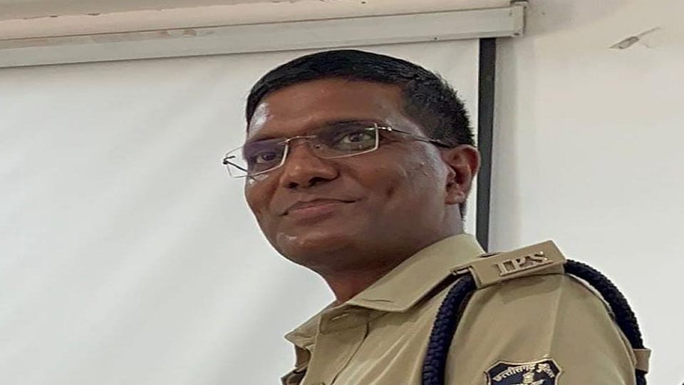 Kabirdham ASP Vikas Kumar suspended, case of death of accused in jail