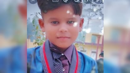 Delhi Karol Bagh Building Collapsed Death of Aman who came to Delhi from Rampur to learn work