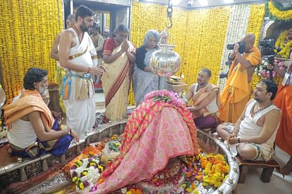 MP: President Draupadi Murmu visited Baba Mahakal in Ujjain honored Safai Mitras CM Mohan Yadav