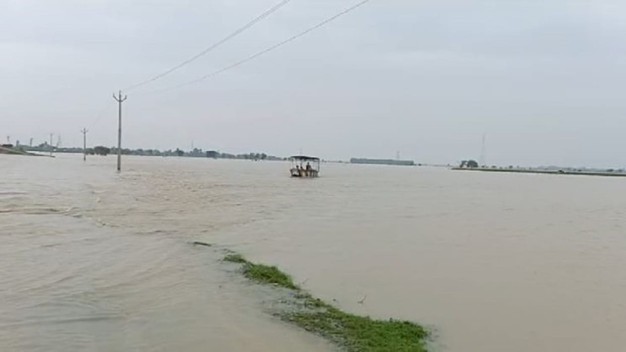 J&K News: Khaud can be reached in 15 minutes by boat, it takes two to two and a half hours by road, people wro
