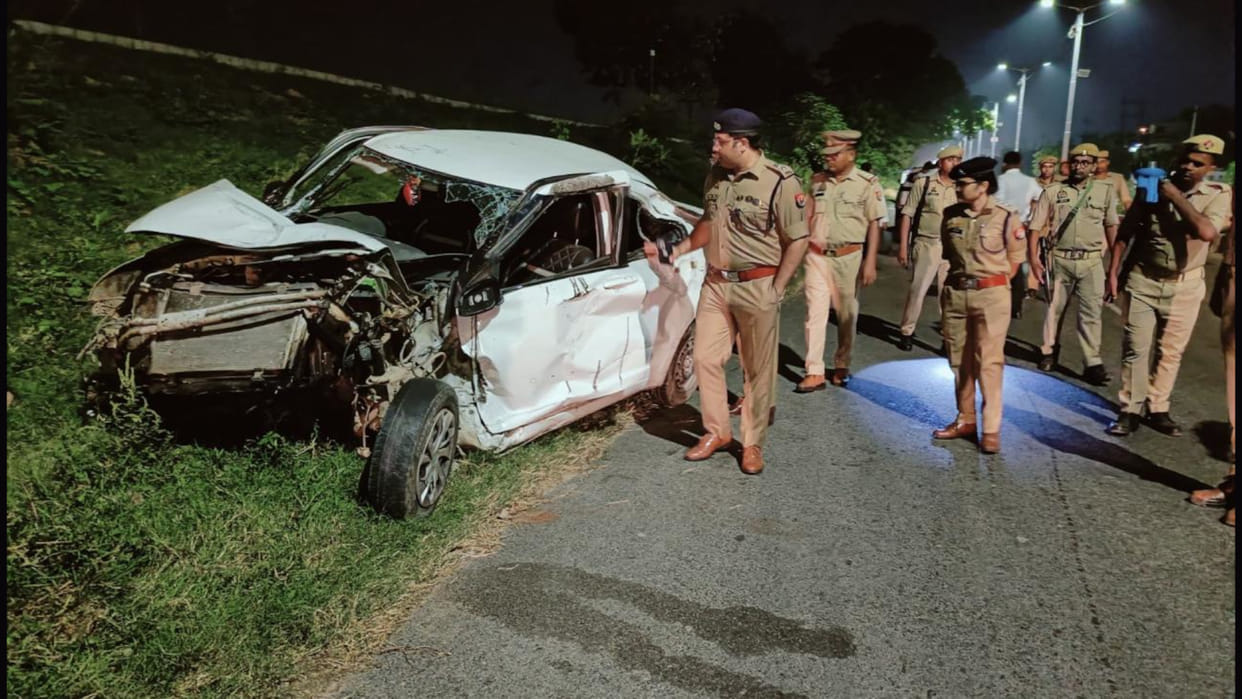 In Gorakhpur, Girl student crushed by car after refusing to marry, dies