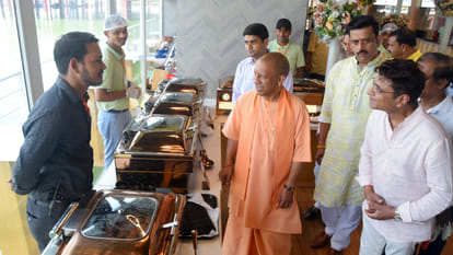 CM Yogi inaugurates floating restaurant on Gorakhpur Ramgarhtal