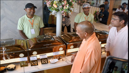 CM Yogi inaugurates floating restaurant on Gorakhpur Ramgarhtal