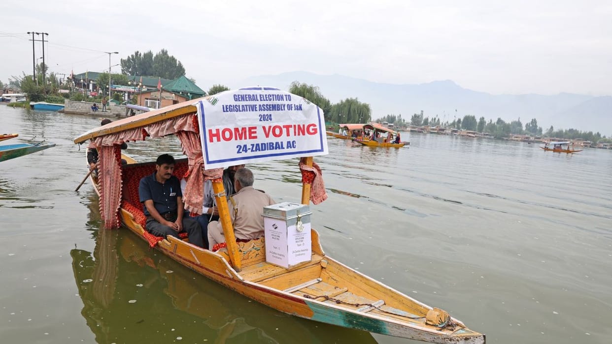 Jammu Kashmir Elections 2024 : people discussing whi will be cm