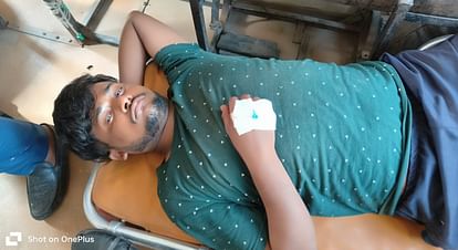 Unnao: मुठभेड़ में लुटेरा गिरफ्तार…पैर में लगी गोली, अंधेरा का फायदा उठाकर एक फरार, तलाश में जुटी पुलिस Robber arrested in encounter,one absconded taking advantage of darkness, police engaged in search