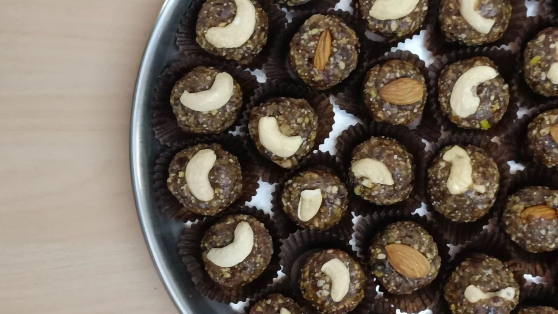 how to make Ladoo Without Sugar in hindi Ladoo Recipe Without Sugar
