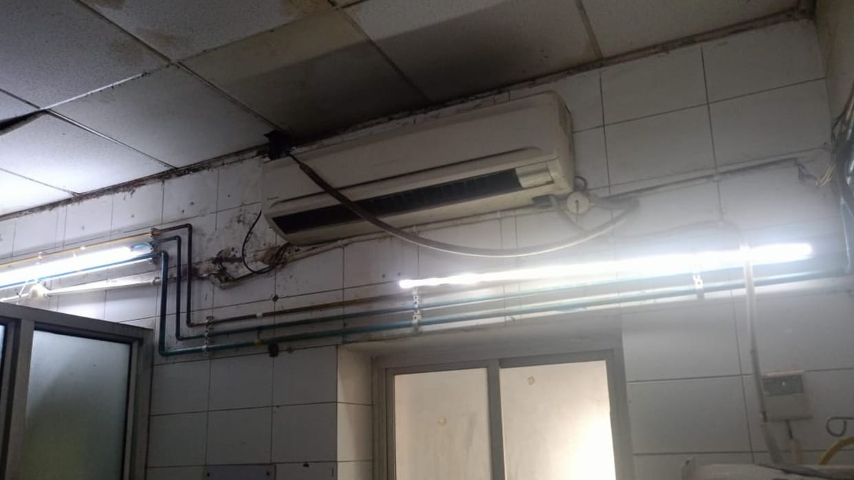 Kabirchaura divisional hospital health system bad state in burn ward in Varanasi