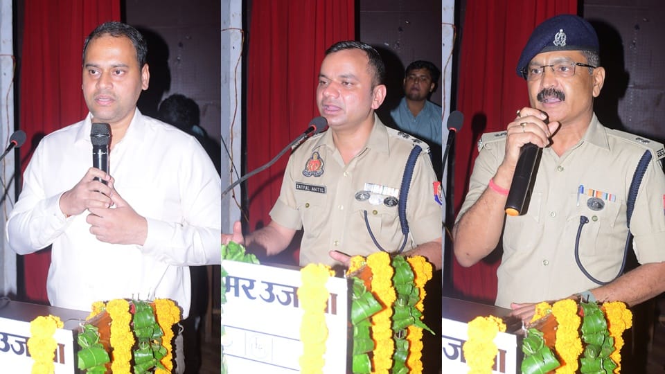 Maa Tujhe Pranam: Policemen's bravery honored in Moradabad, faces lit up when they received appreciation