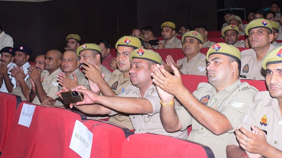 Maa Tujhe Pranam: Policemen's bravery honored in Moradabad, faces lit up when they received appreciation