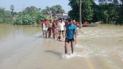 Bihar News : The water level of Ganga increased above the danger mark in flood situation patna samastipur