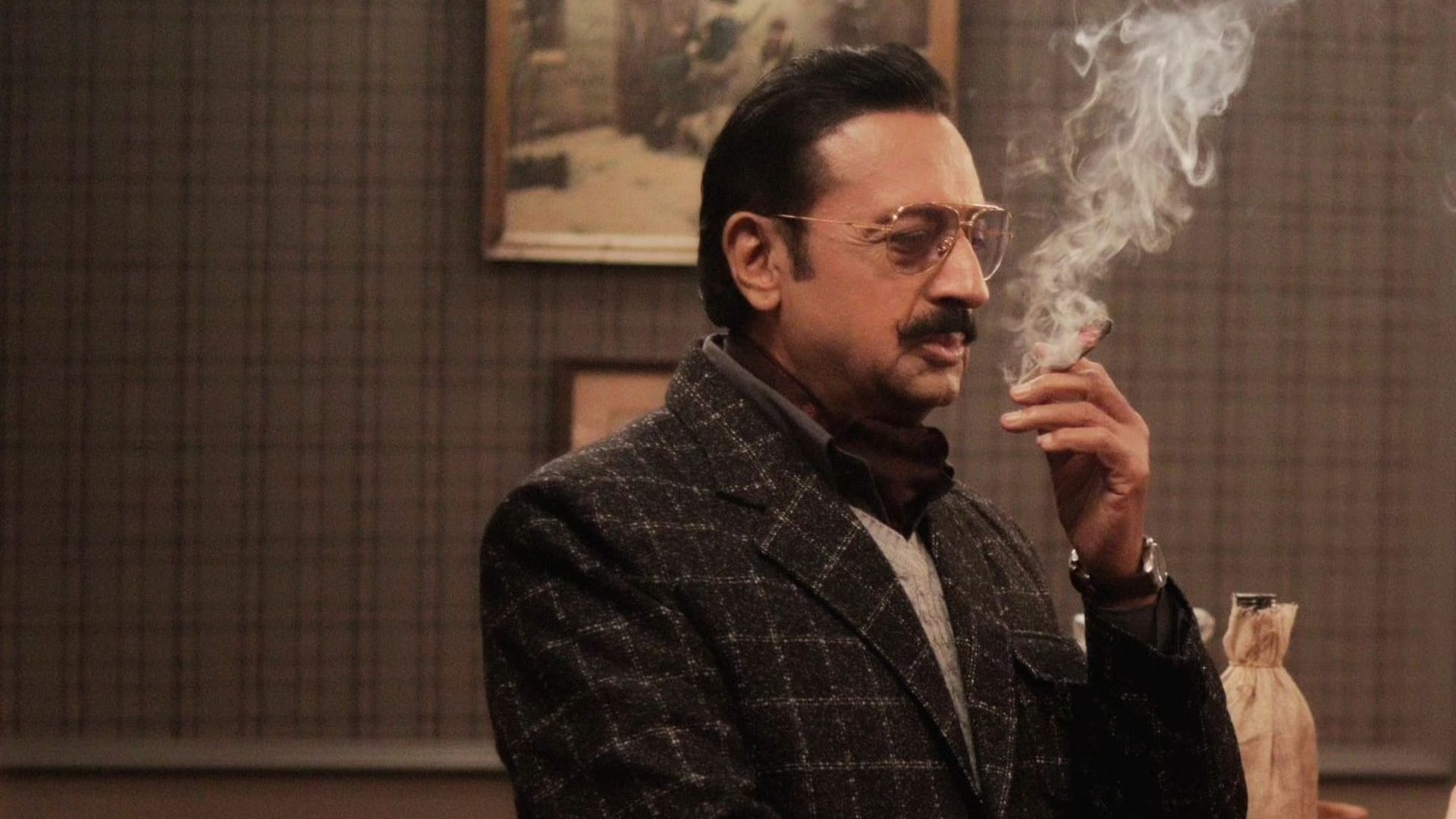 Gulshan Grover is celebrating his birthday know about his career movies education and marriage life