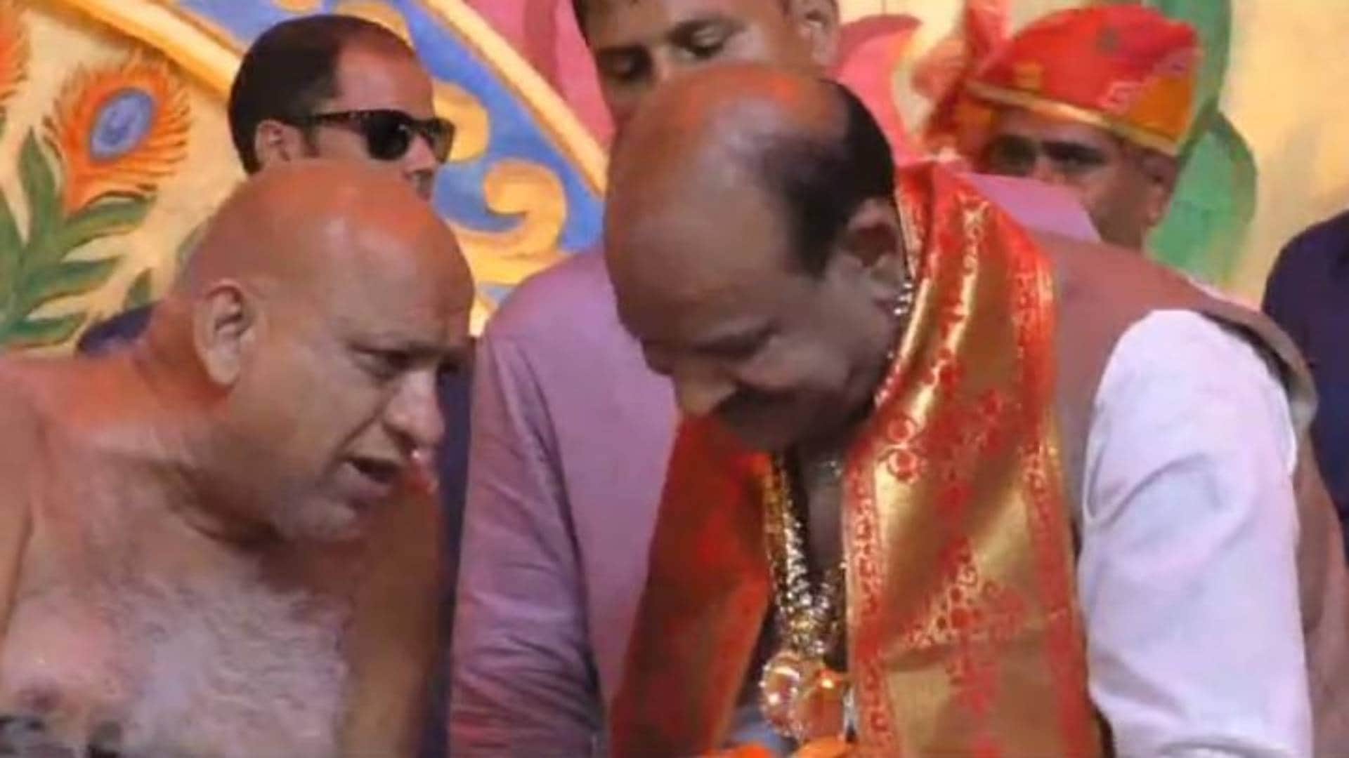 MP News 42nd initiation ceremony of Muni Sudha Sagar Maharaj celebrated in Sagar Photos