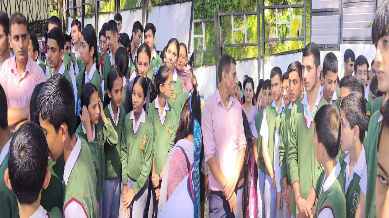 The dispute over private school management escalated, parents and students  meet the Governor