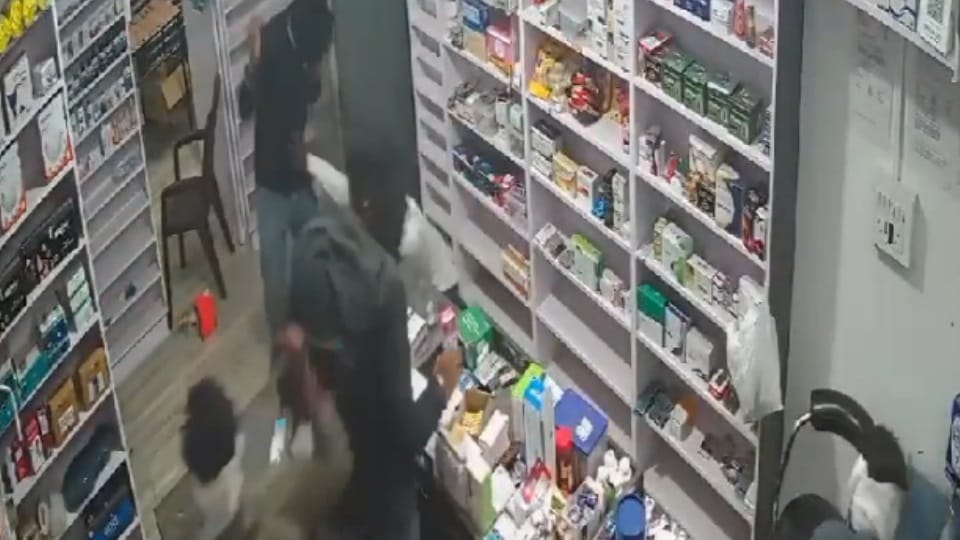 Man attacked with sharp weapon, cash and phone were looted in Moga