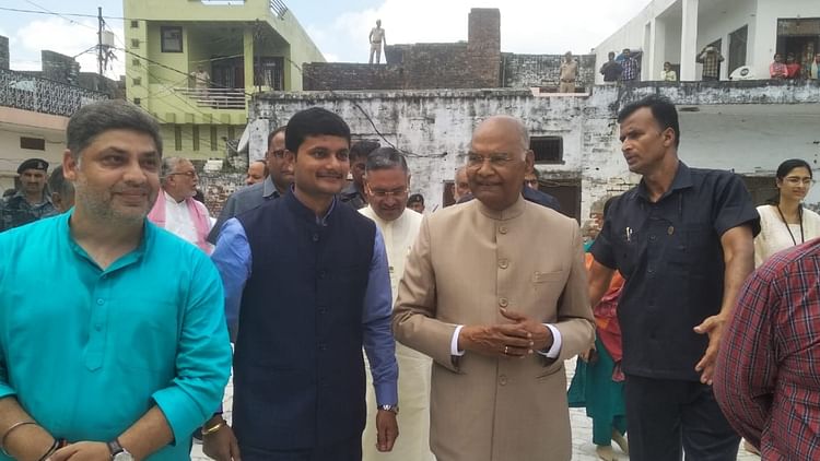 Shahjahanpur: रामचंद्र मिशन के आश्रम पहुंचे पूर्व राष्ट्रपति रामनाथ कोविंद, संस्थापक को किया नमन