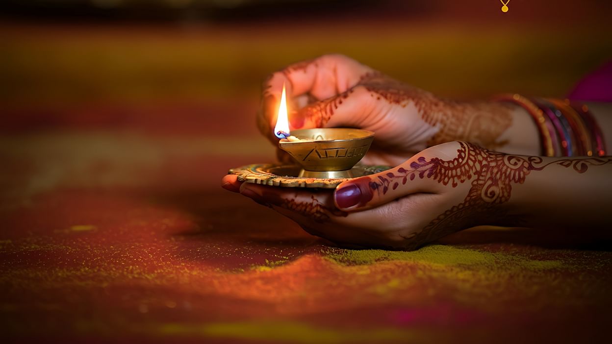 Vaishakh Purnima 2025 Date And Time Know Karj Ke Upay - Amar Ujala Hindi  News Live - Vaishakh Purnima 2025:वैशाख पूर्णिमा के दिन इन चार जगहों पर  जलाएं दीपक, कर्ज से मिलेगी मुक्ति