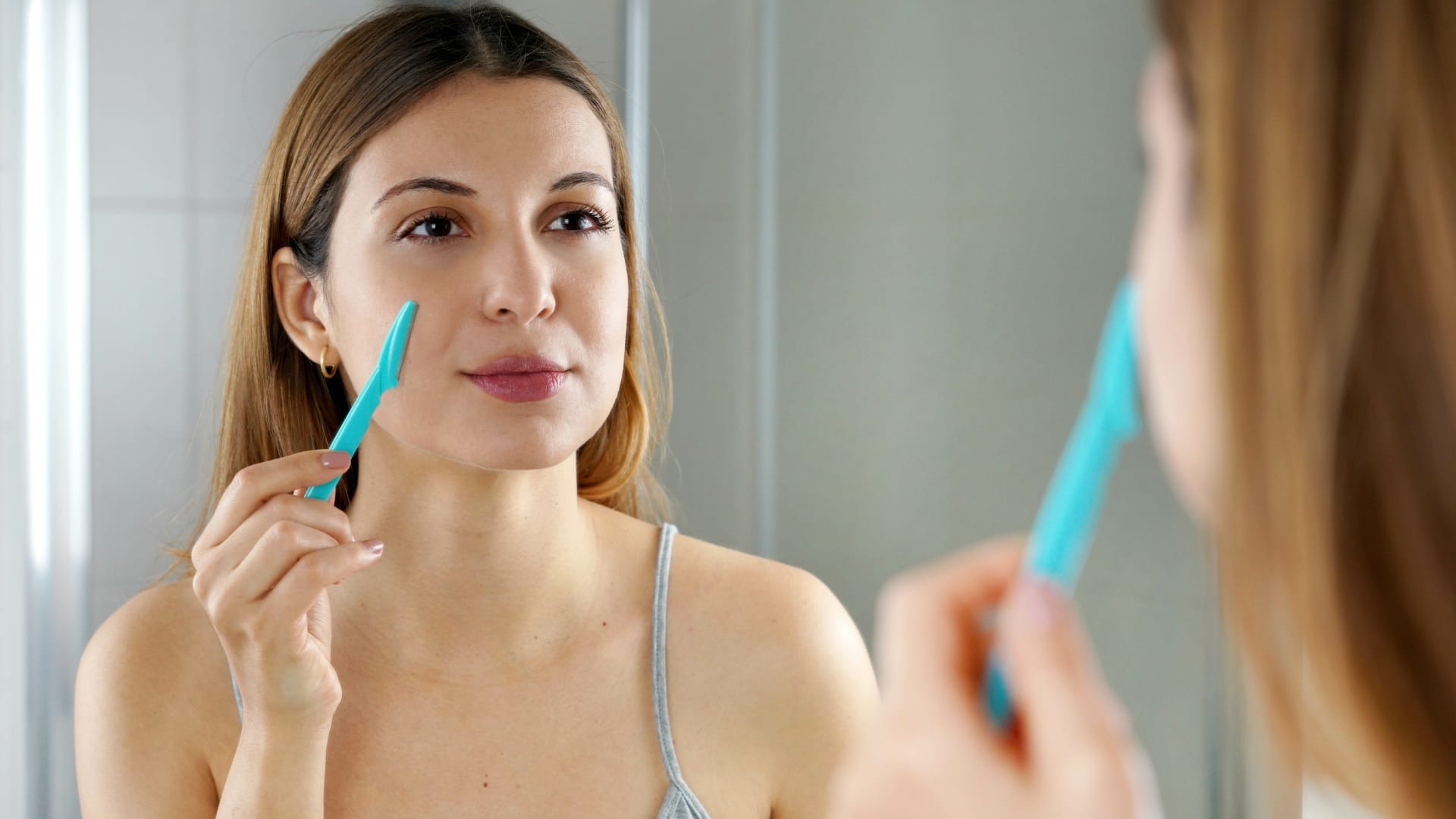 Tips To Use Razor in hindi how to use facial razor in a right way