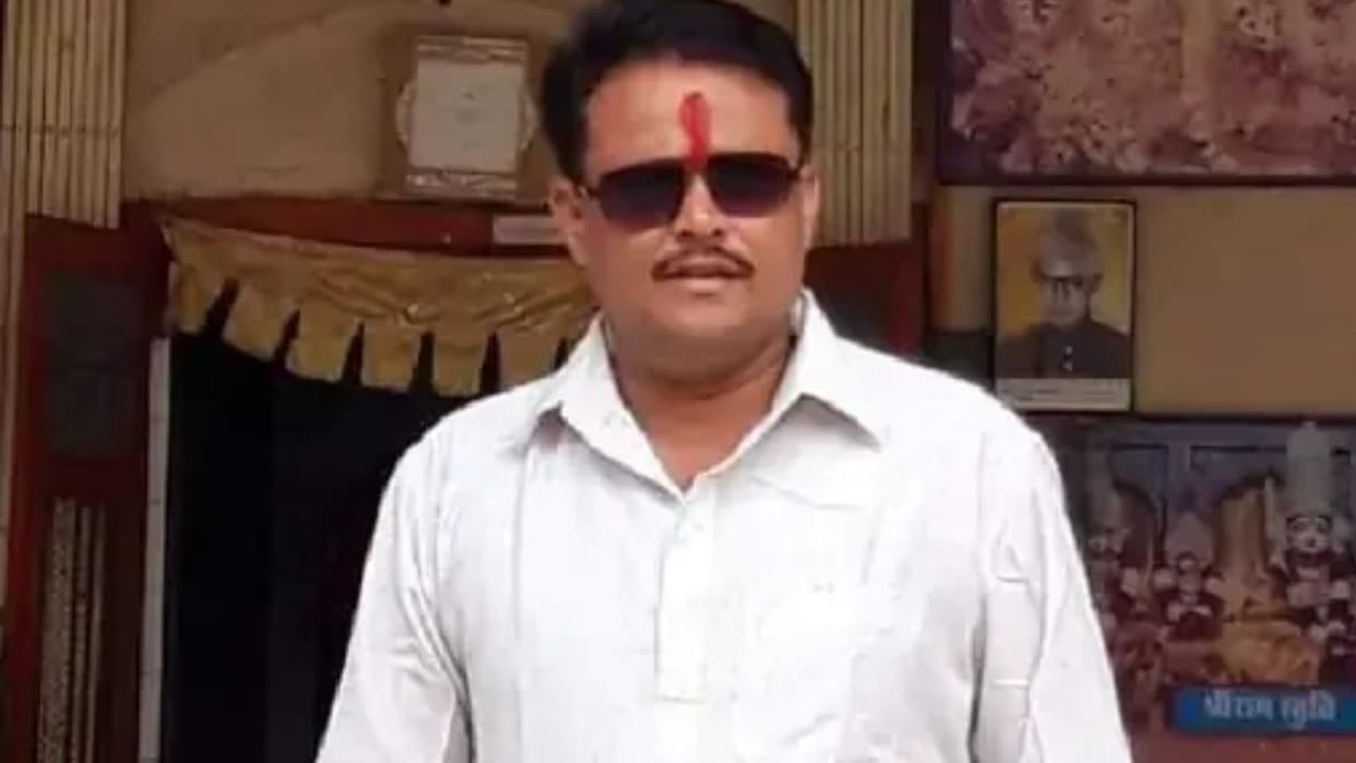 Union Minister 'Khatik's' representative booked for molesting a minor