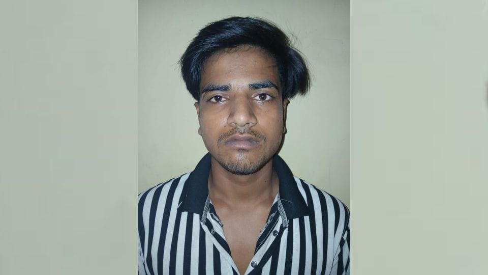police arrested member of gang running fake currency racket In Hapur