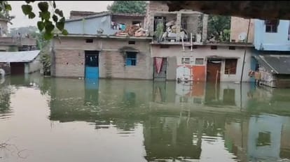 Bihar: Ganga water entered many villages of Begusarai, people started migrating, flood news, Bihar flood